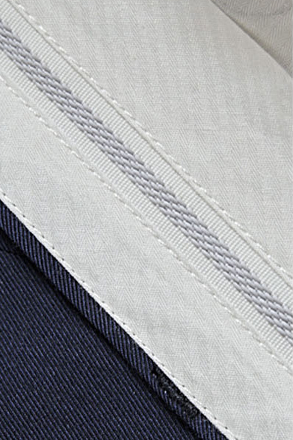 Costume single breasted em poliviscose e elastano, com lapela notched - Azul marinho