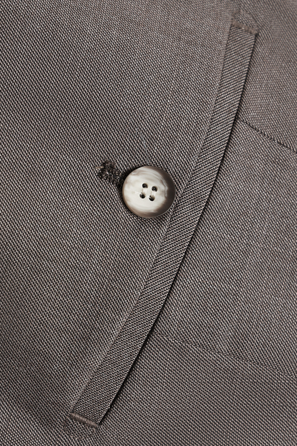 Costume single breasted em poliviscose, com lapela notched larga - Grandeur Taupe