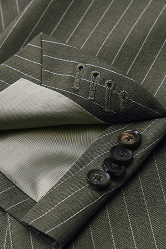 Costume double breasted 6x2, em polilã com lapela peak - Verde musgo riscado de giz