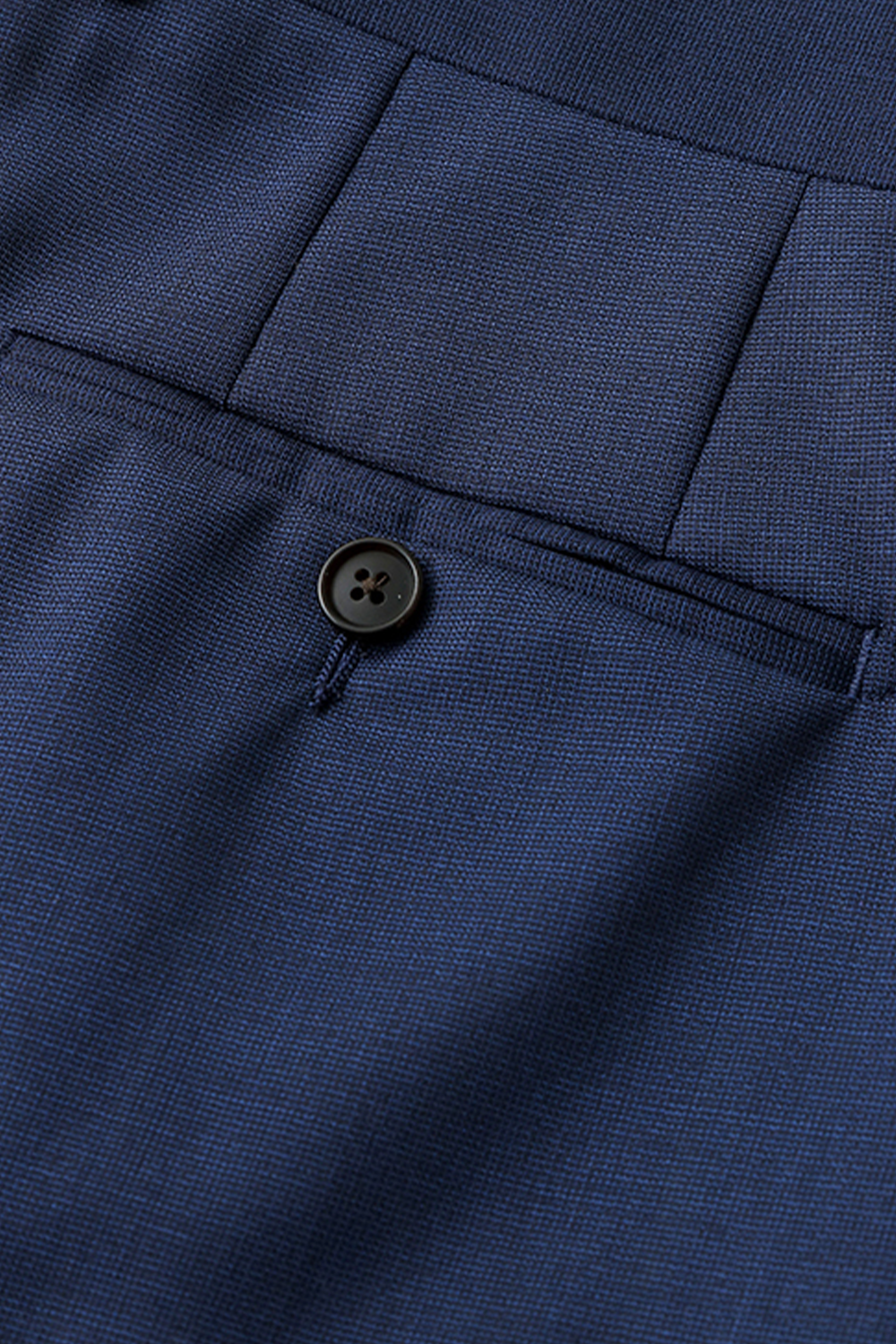 Lanifício Vitale Barberis Canonico - Costume desestruturado, single breasted em lã merino 130’s com 17.25 µ, lapela notched - Azul marinho