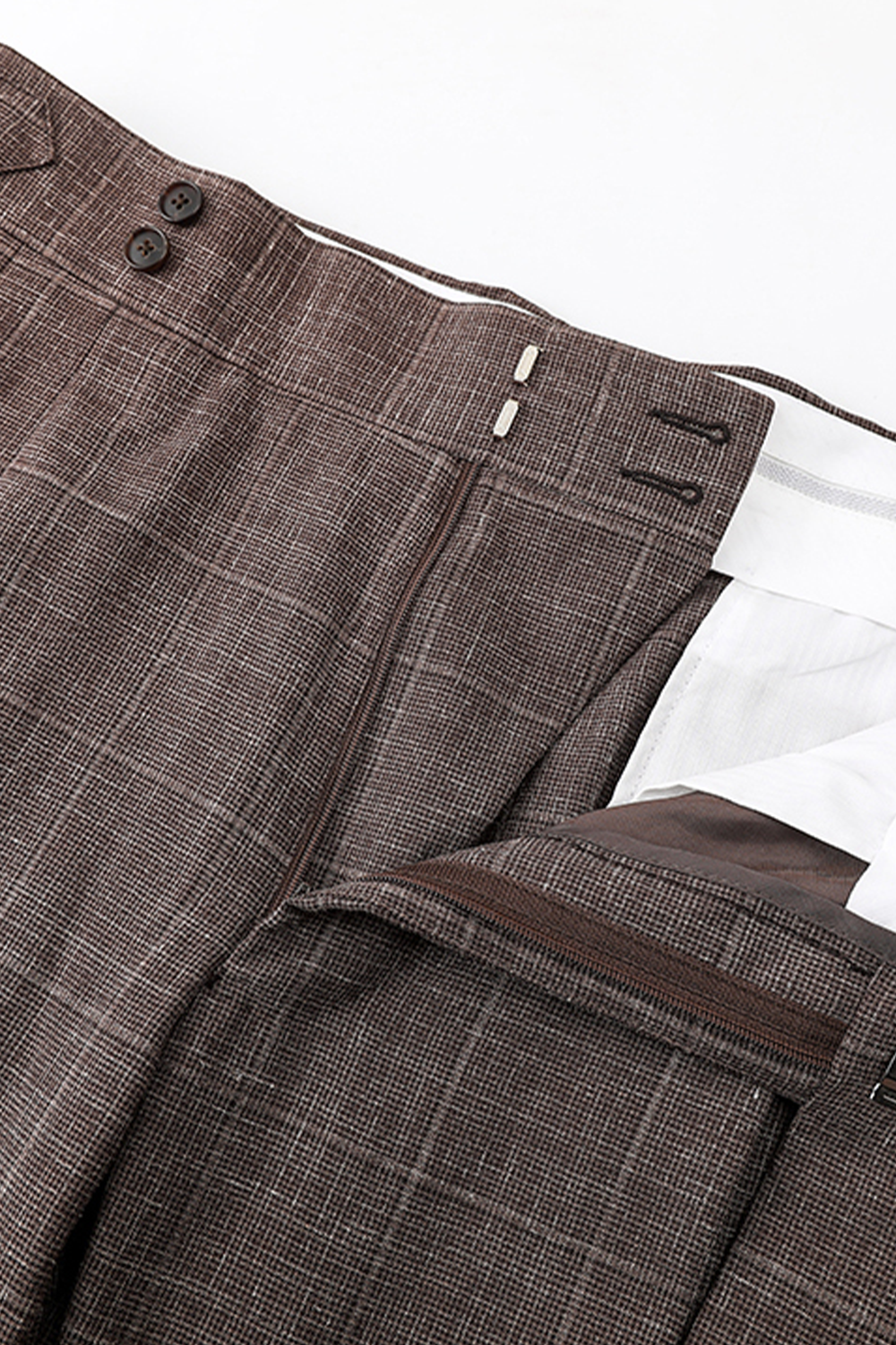 Lanifício Vitale Barberis Canonico - Costume double breasted 6x2, half canvas em lã, linho e seda com lapela peak - Marrom café