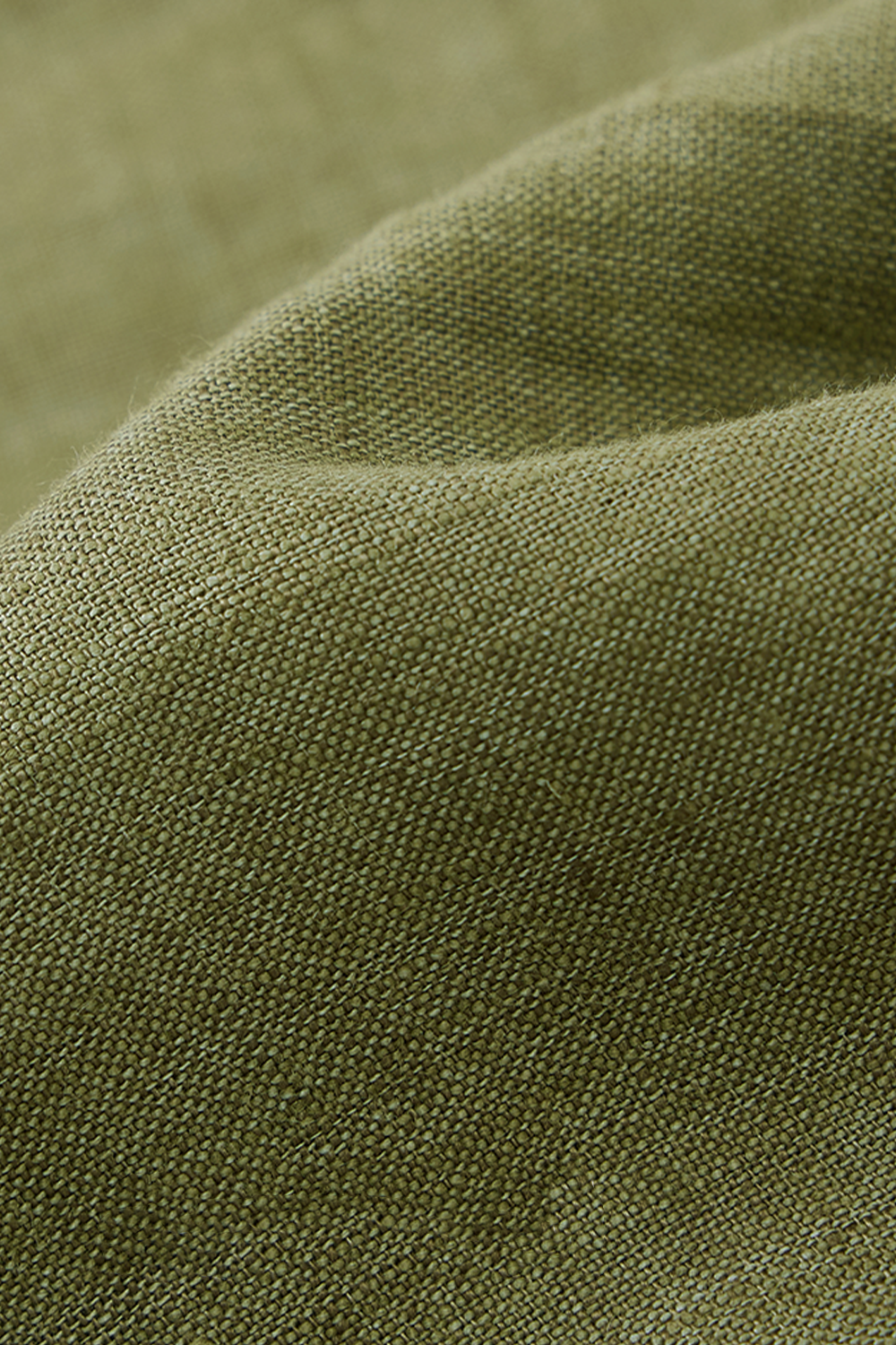 Costume desestruturado single breasted, 100% linho, com lapela notched - Verde oliva