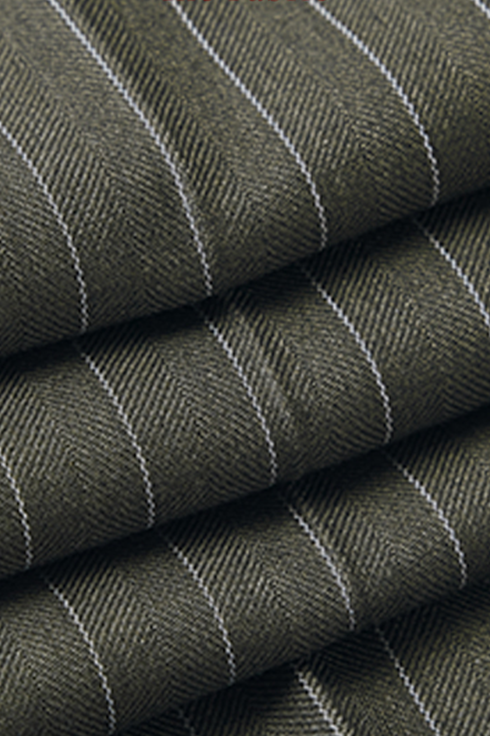 Costume double breasted 6x2, em polilã com lapela peak - Verde musgo riscado de giz