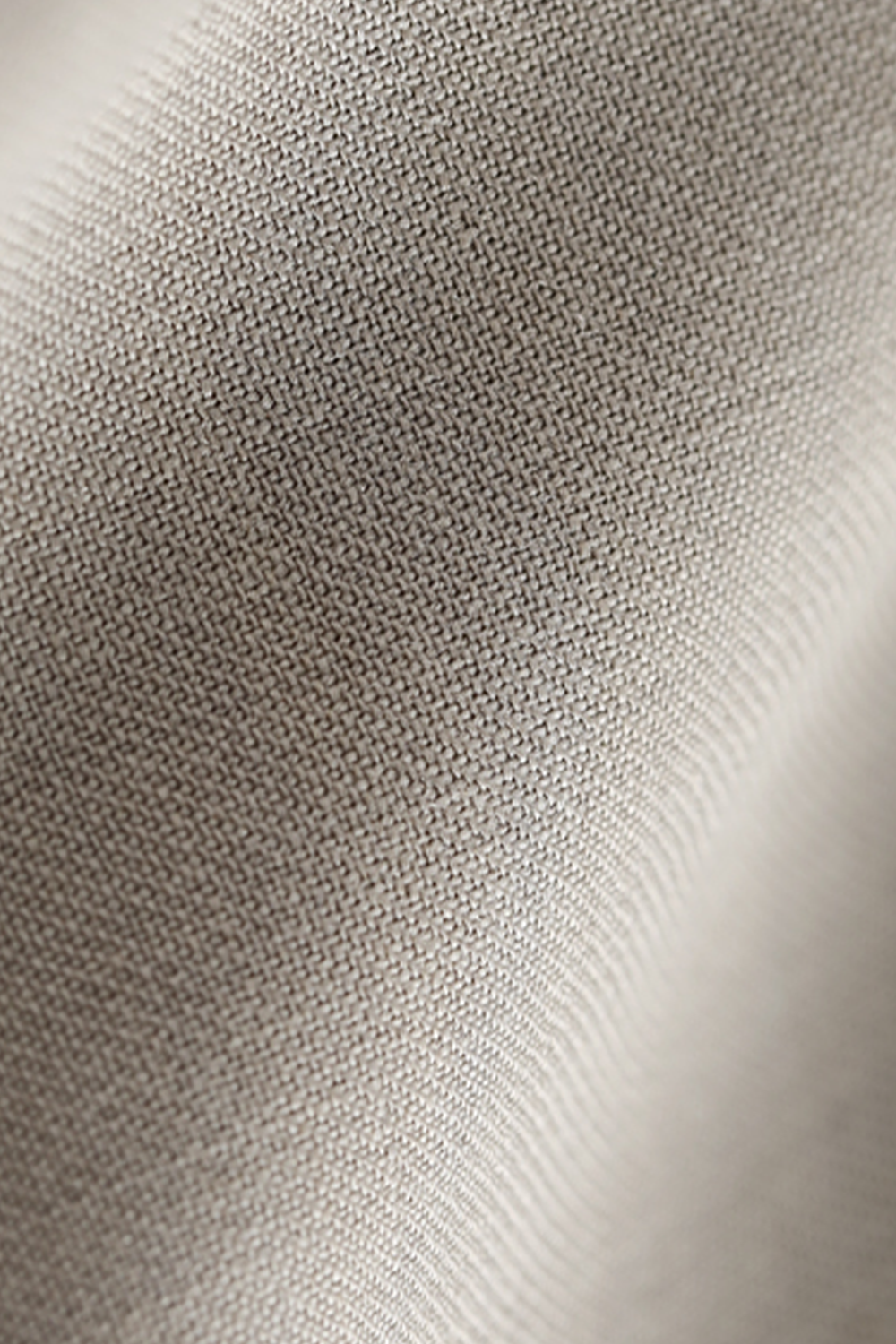 Calça de modelagem italiana, em lã merino, 110's 18.25 micron - Khaki prata