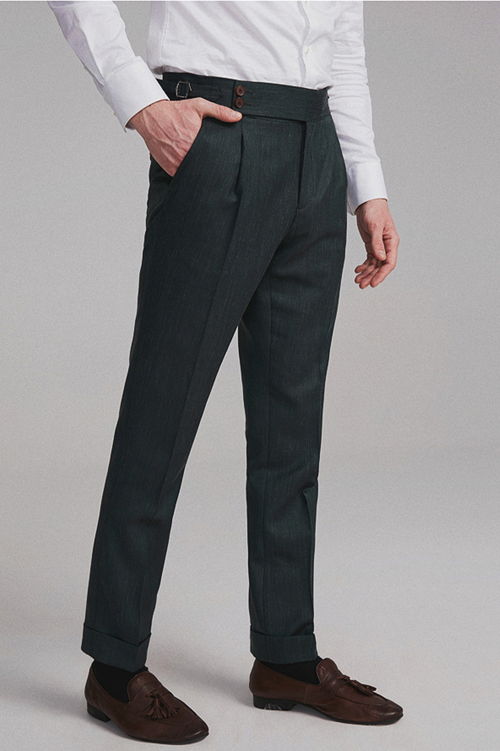 Calça de modelagem italiana, em lã, linho e seda - Verde