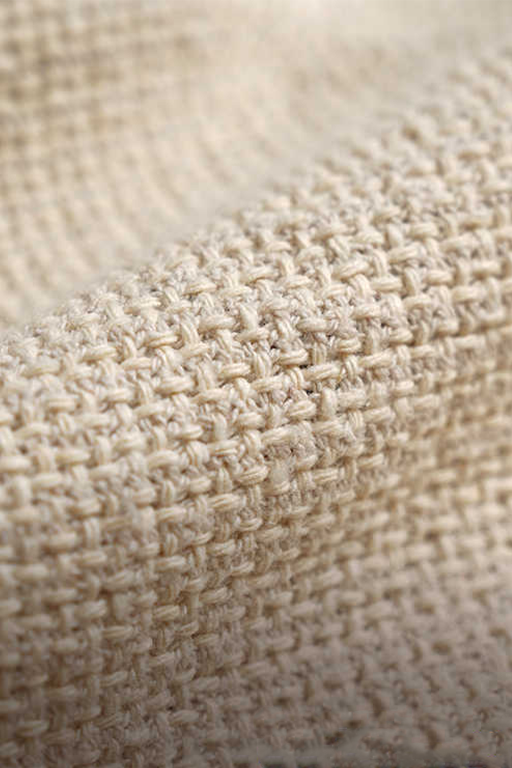 Safari Jacket, em algodão com tramas basket weave, com lapela peak e botões capotão - Off-White