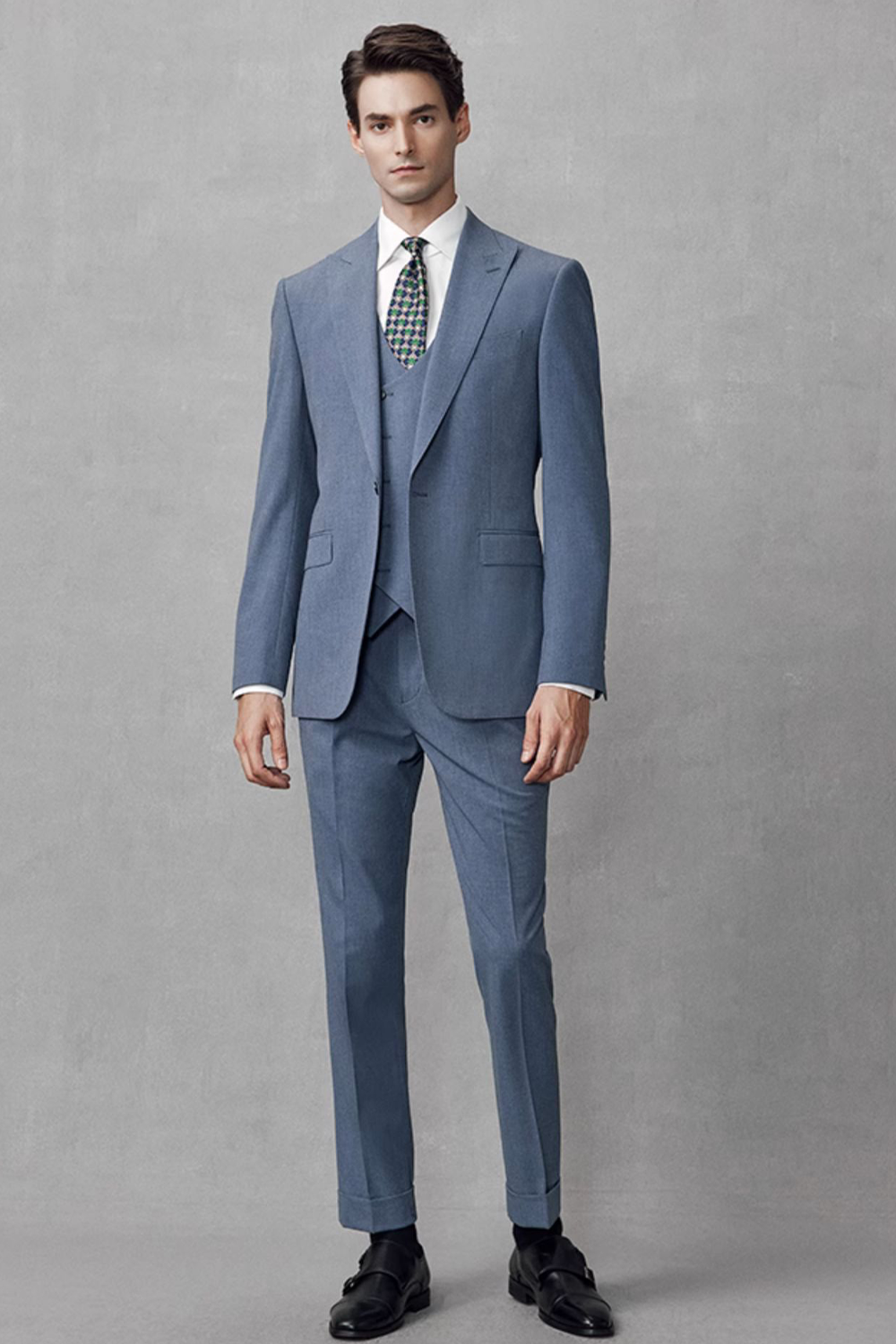 Costume single breasted em poliviscose e elastano, com lapela peak- Azul aço