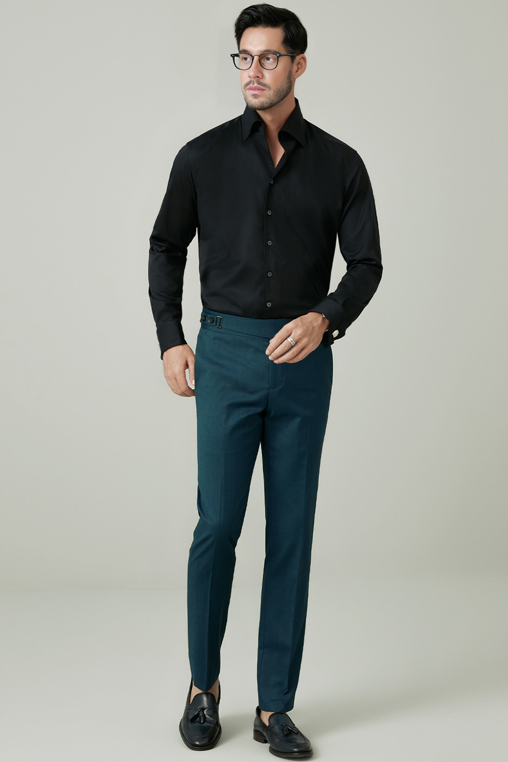Lanifício REDA 1865 - Calça de cintura alta, em lã 110's 18.25 micron, com faixa frontal e ajustador lateral - Azul petróleo