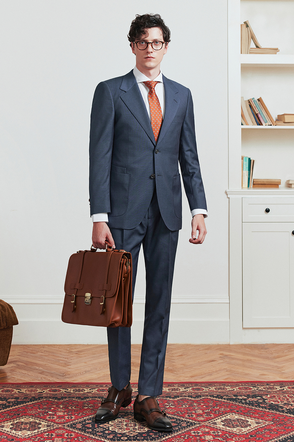 Lanificio F.lli Cerruti 1881 - Costume half canvas, single breasted em lã merino 130’s com 17.75 µ, lapela notched - Azul