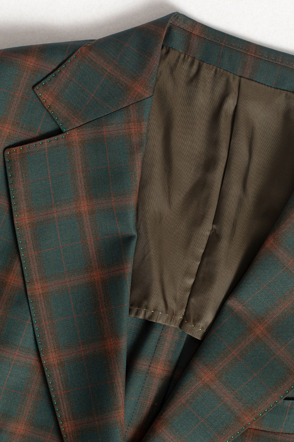 Blazer desestruturado single breasted, em lã tropical, com lapela notched - Tartan verde