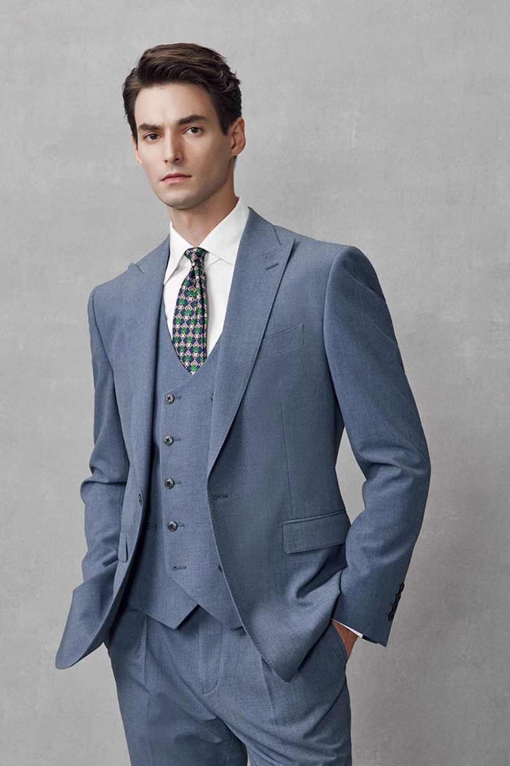 Costume single breasted em poliviscose e elastano, com lapela peak- Azul aço