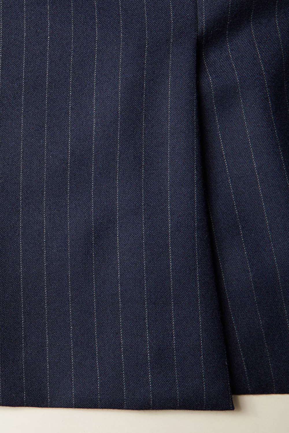 Blazer double breasted, em lã tropical com lapela peak - Risca de Giz