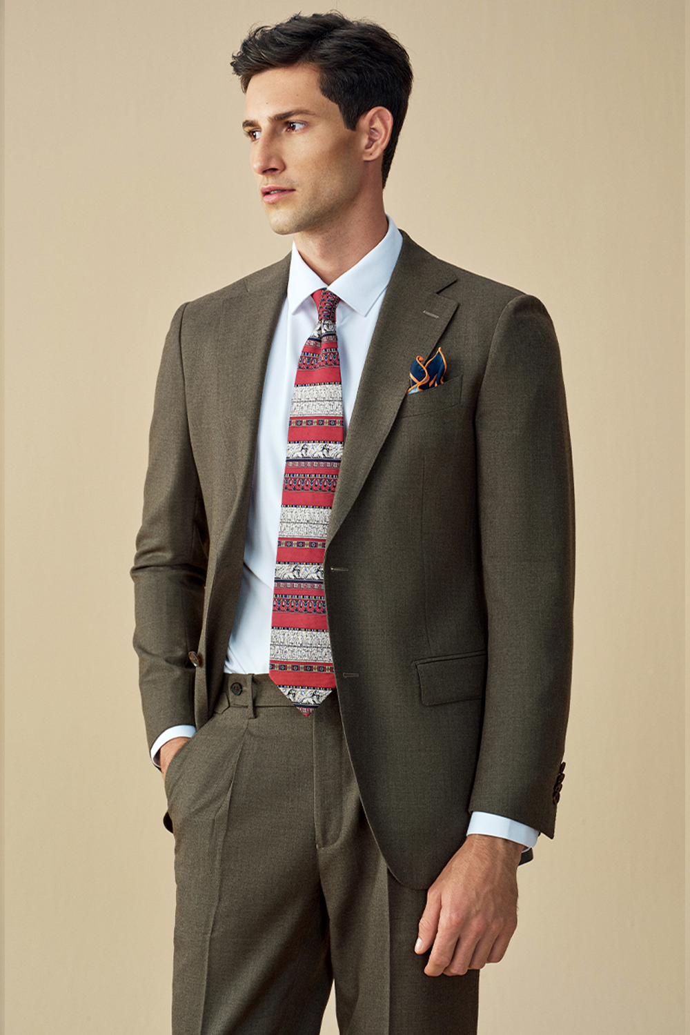 Costume single breasted, em lã tropical, com lapela notched - Marrom Khaki