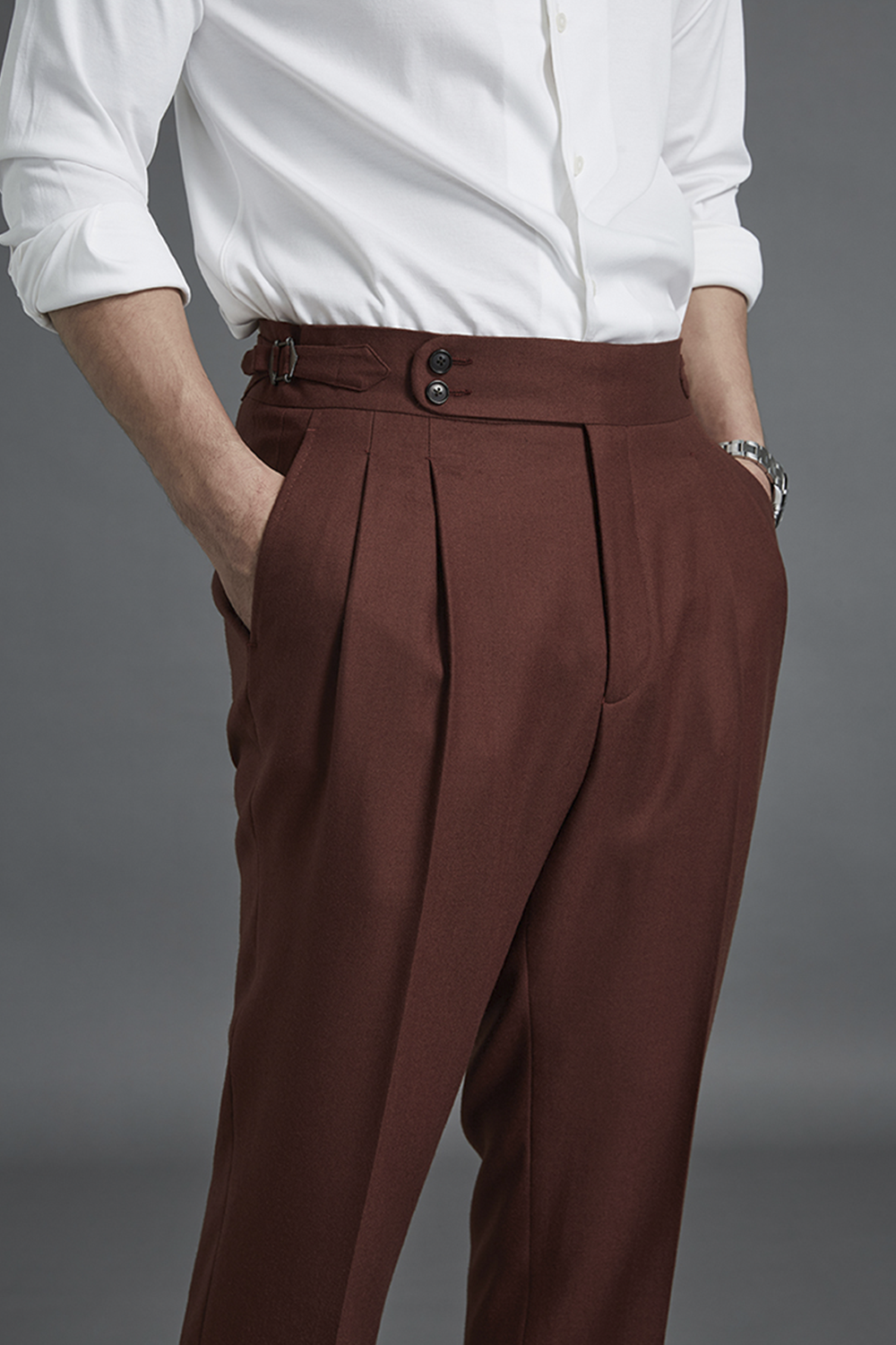 Calça de modelagem italiana, em lã merino 110's 18.25 micron - Marrom bordô