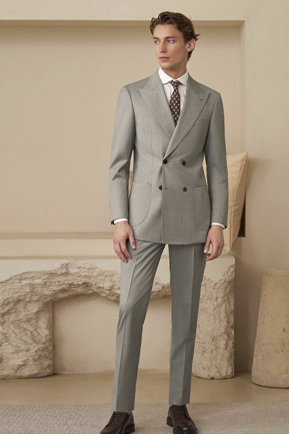 Lanifício Vitale Barberis Canonico - Costume double breasted 4x1, half canvas, lapela peak, em lã merino super 110 18.25 µ - Cinza