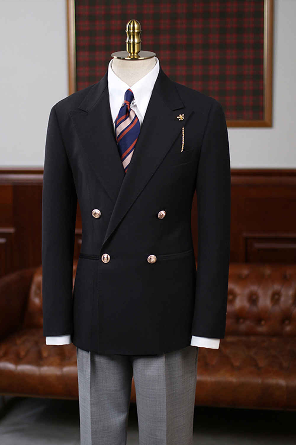 Blazer marinheiro, em polilã double breasted 4x1 com lapela peak large - preto