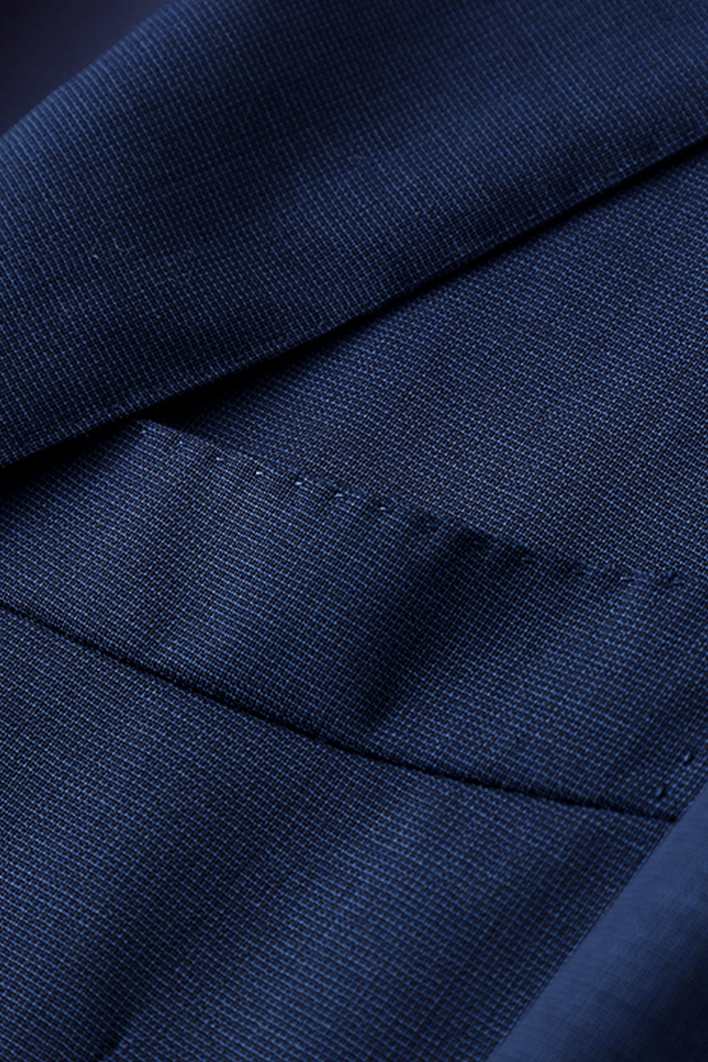 Lanifício Vitale Barberis Canonico - Costume desestruturado, single breasted em lã merino 130’s com 17.25 µ, lapela notched - Azul marinho