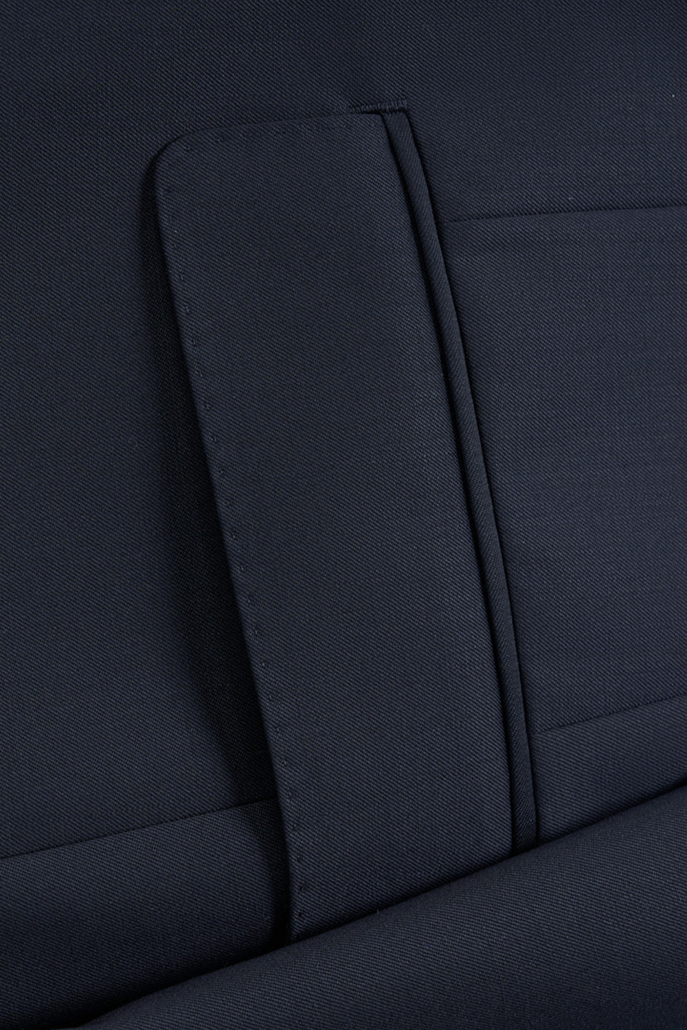 Costume single breasted, em lã tropical com elastano, lapela notched - Azul Marinho