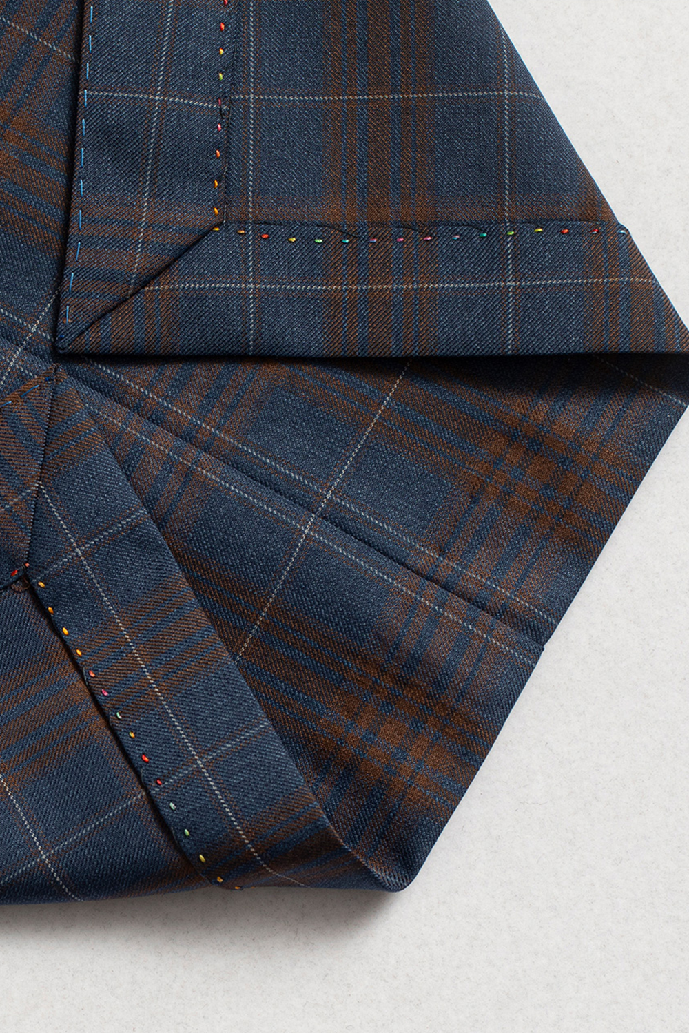 Blazer desestruturado single breasted, em lã merino super 130'S, 17.20 micron, com lapela notched - Tartan Multitons
