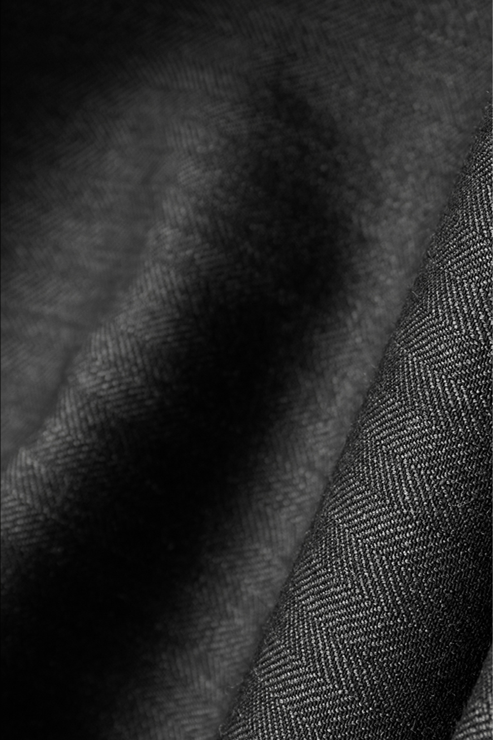 Costume half canvas, double breasted 6x2 com lapela peak large, 100% lã super 130'S com 17.25 µ - Cinza espinha de peixe