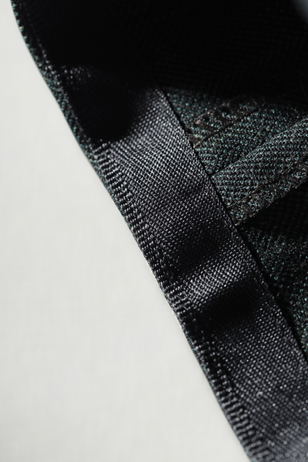 Calça de modelagem italiana, em lã, linho e seda - Verde