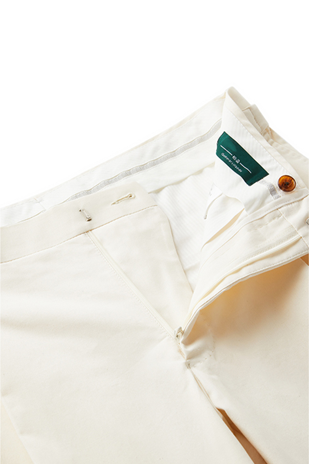 Calça de modelagem italiana, com ajustadores laterais 100% algodão - Branca Creme