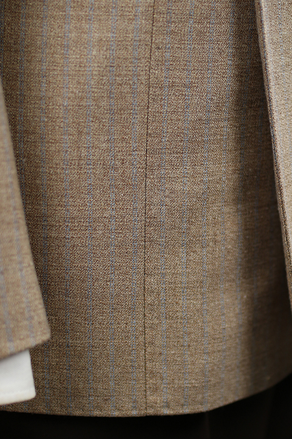 Blazer double breasted 6x2 com lapela peak, em lã, linho e seda – Páglia - Padronagem
