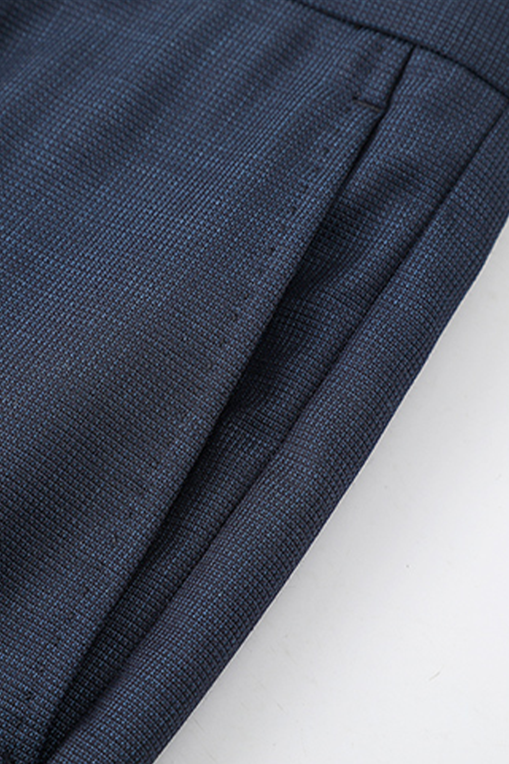 Lanificio F.lli Cerruti 1881 - Costume half canvas, single breasted em lã merino 130’s com 17.75 µ, lapela notched - Azul
