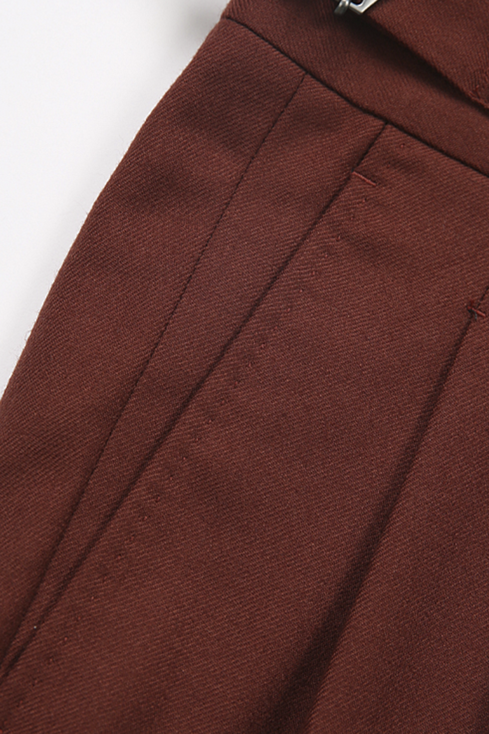 Calça de modelagem italiana, em lã merino 110's 18.25 micron - Marrom bordô