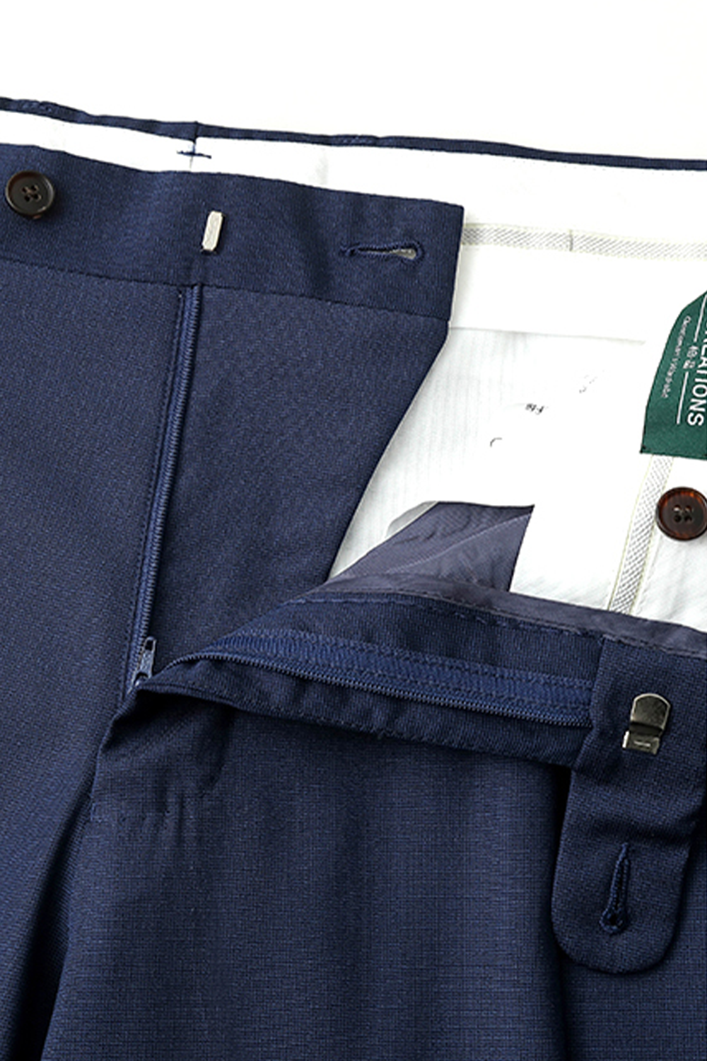 Lanifício Vitale Barberis Canonico - Costume desestruturado, single breasted em lã merino 130’s com 17.25 µ, lapela notched - Azul marinho