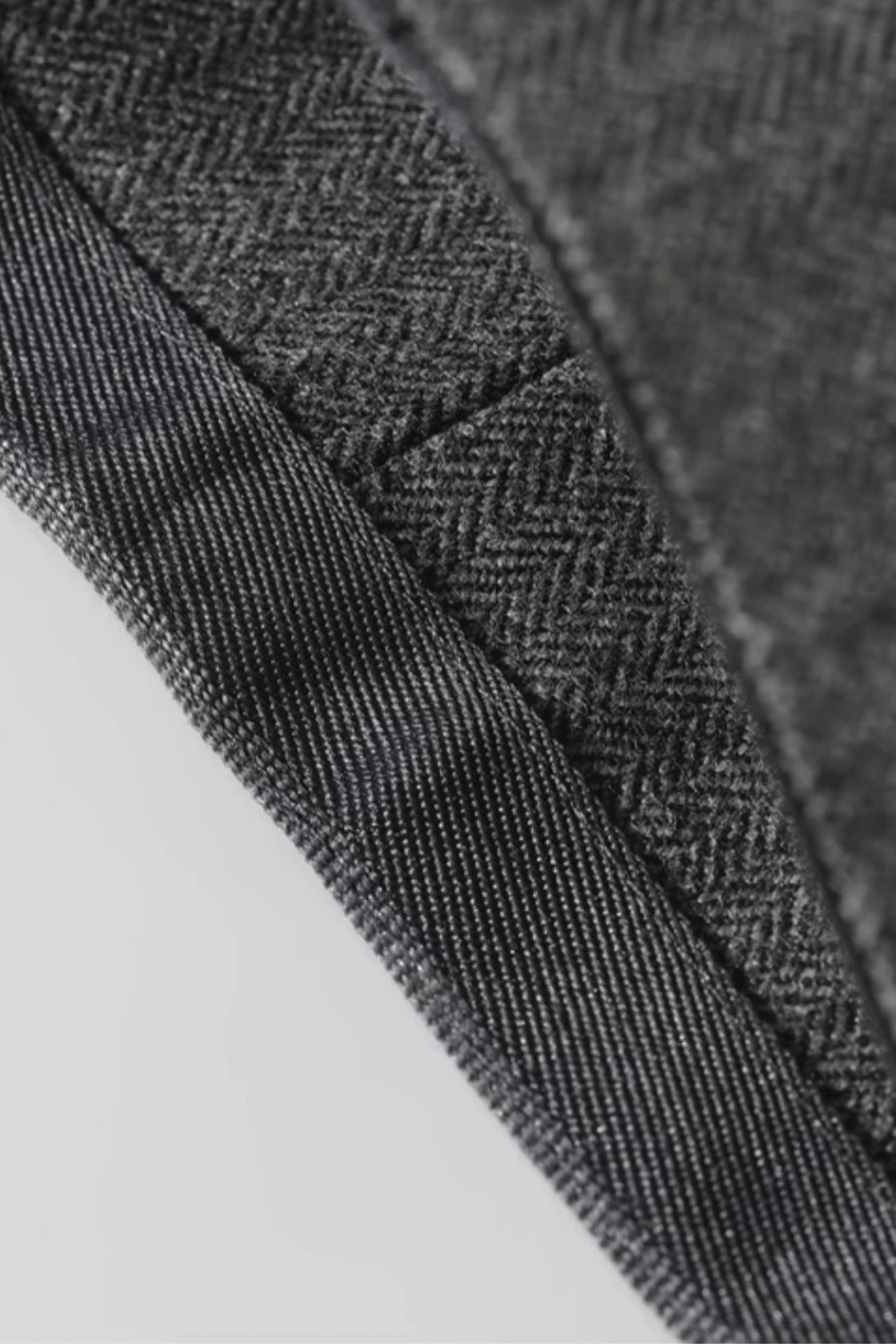 Costume double breasted 6x2, half canvas, lapela peak, em lã merino flanelada super 100 18.75 µ - Cinza espinha de peixe
