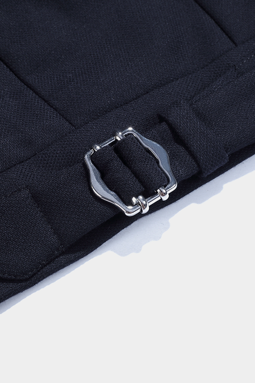Calça em modelagem italiana, em polilã, cintura alta, com ajustadores laterais - Azul marinho