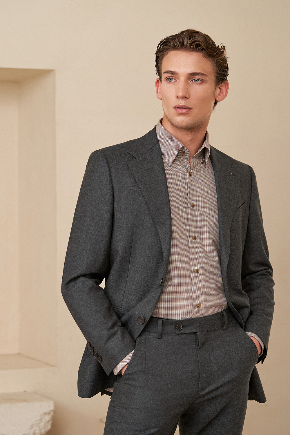 Lanifício Vitale Barberis Canonico - Costume single breasted, half canvas, lapela notched, em lã merino super 110 18.25 µ - Cinza Sândalo