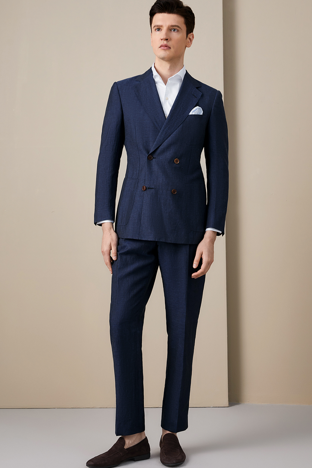 Lanifício Vitale Barberis Canonico - Costume double breasted 4x1, half canvas em lã e linho, com lapela notched - Azul
