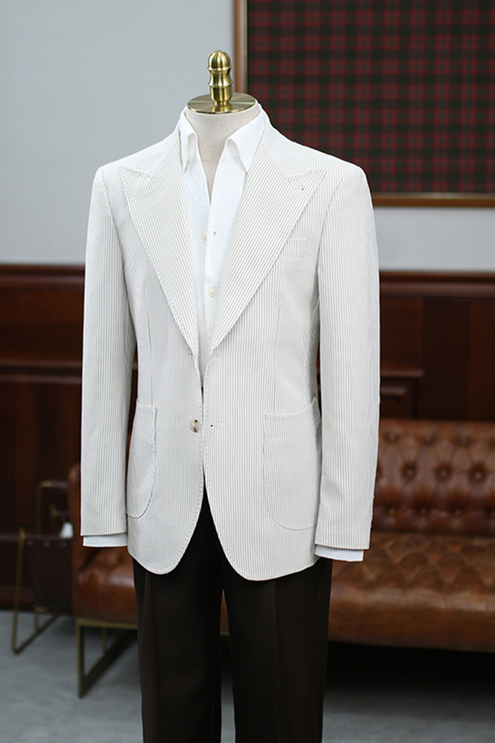 Blazer em tecido seersucker, single breasted com lapela peak - Listras khaki