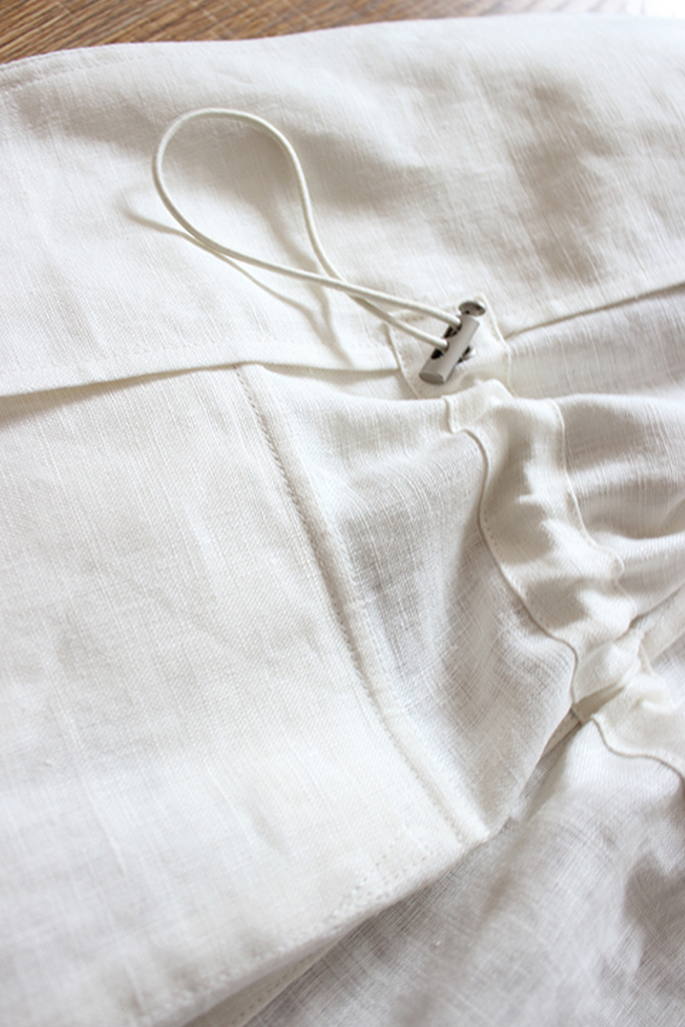 Safari Jacket desestruturado, com ajuste interno 100% linho - Branco LINEN