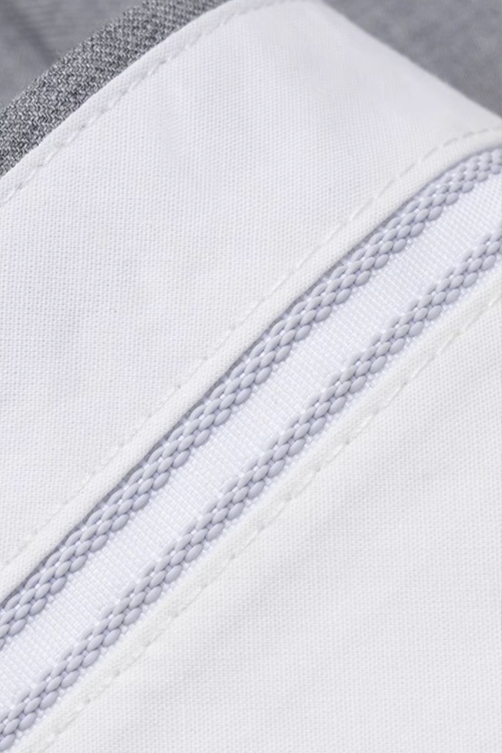 Lanifício Vitale Barberis Canonico - Calça em modelagem italiana, em lã merino 110'S, 18.25 µ, cintura alta, com ajustadores laterais - 3 Cores