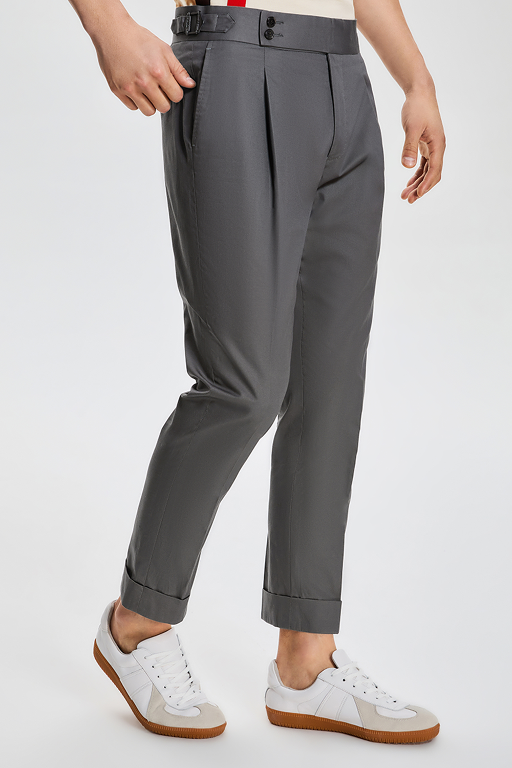 Calça de modelagem italiana, com ajustadores laterais 100% algodão - Cotone Cinza