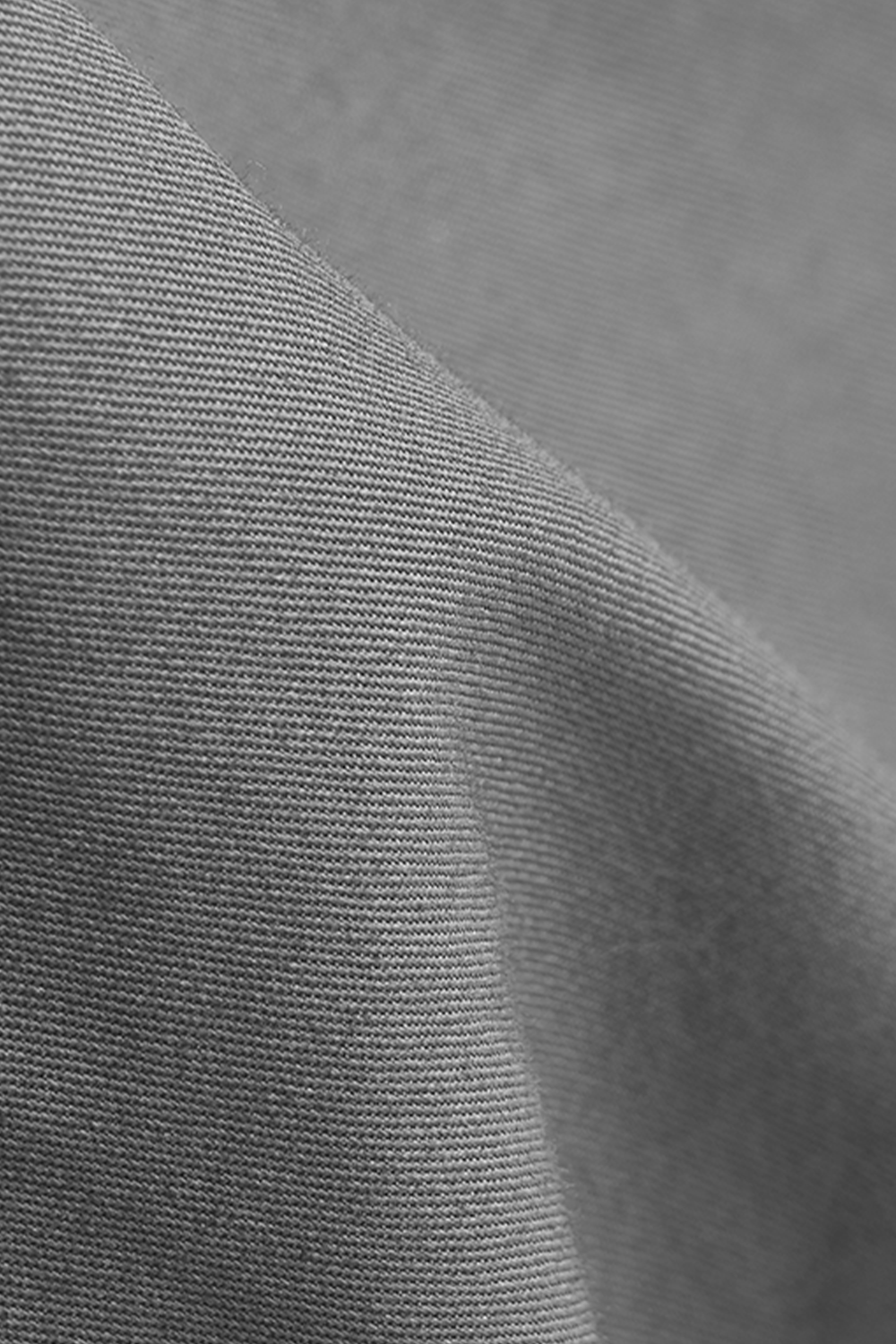 Calça de modelagem italiana, com ajustadores laterais 100% algodão - Cotone Cinza