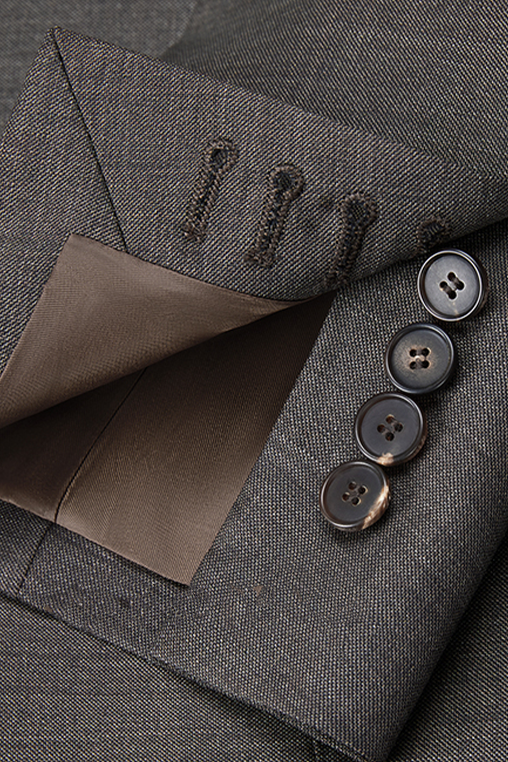 Lanifício Vitale Barberis Canonico - Costume double breasted 4x1, half canvas, lapela peak, em lã merino super 110 18.25 µ - Marrom Carvalho