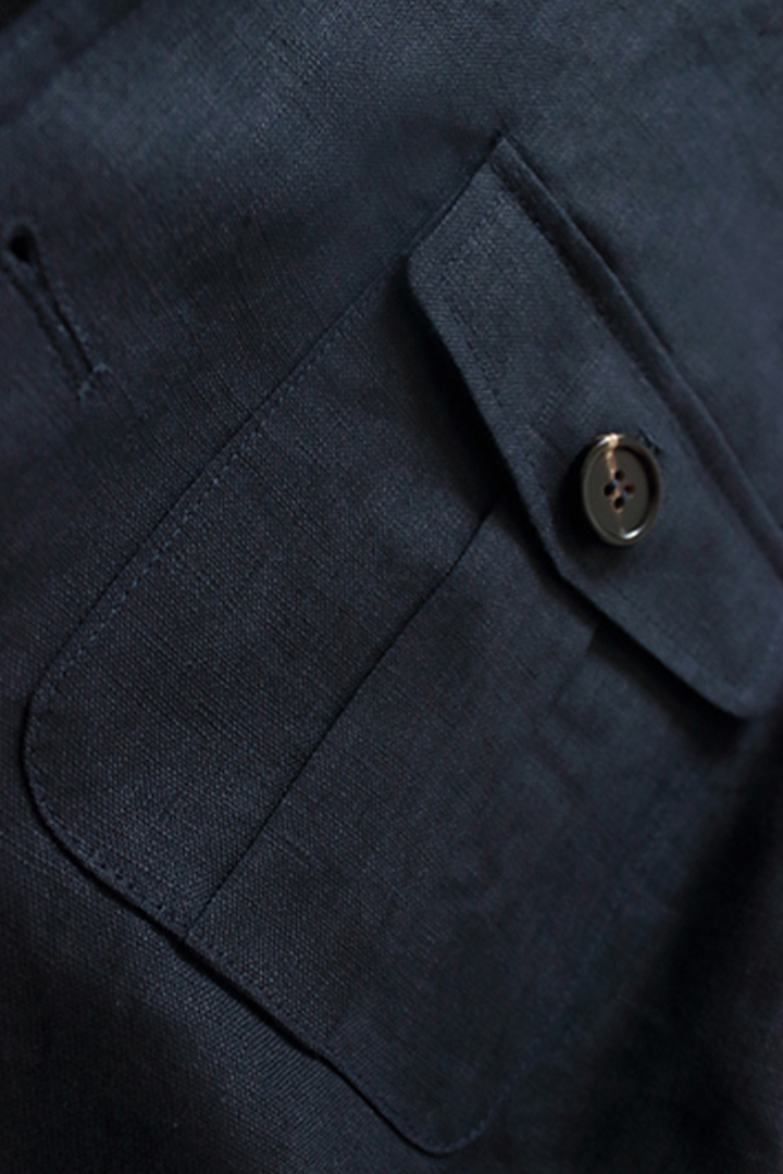 Safari Jacket desestruturado, com ajuste interno 100% linho - Azul marinho