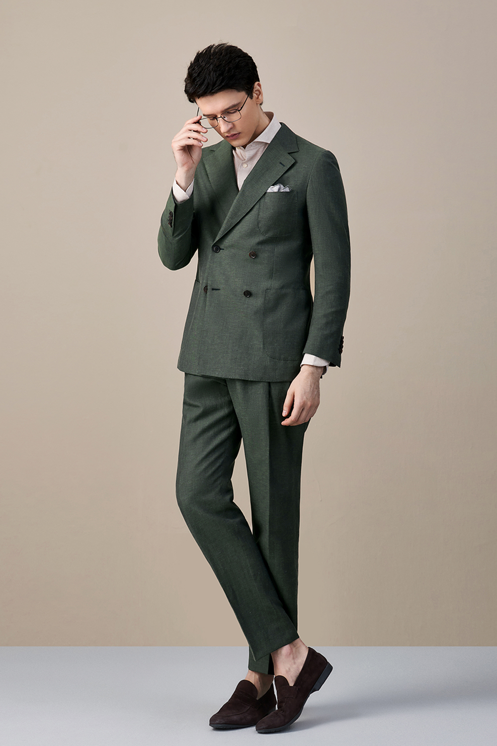 Lanifício Vitale Barberis Canonico - Costume double breasted 4x1, half canvas em lã e linho, com lapela notched - Verde