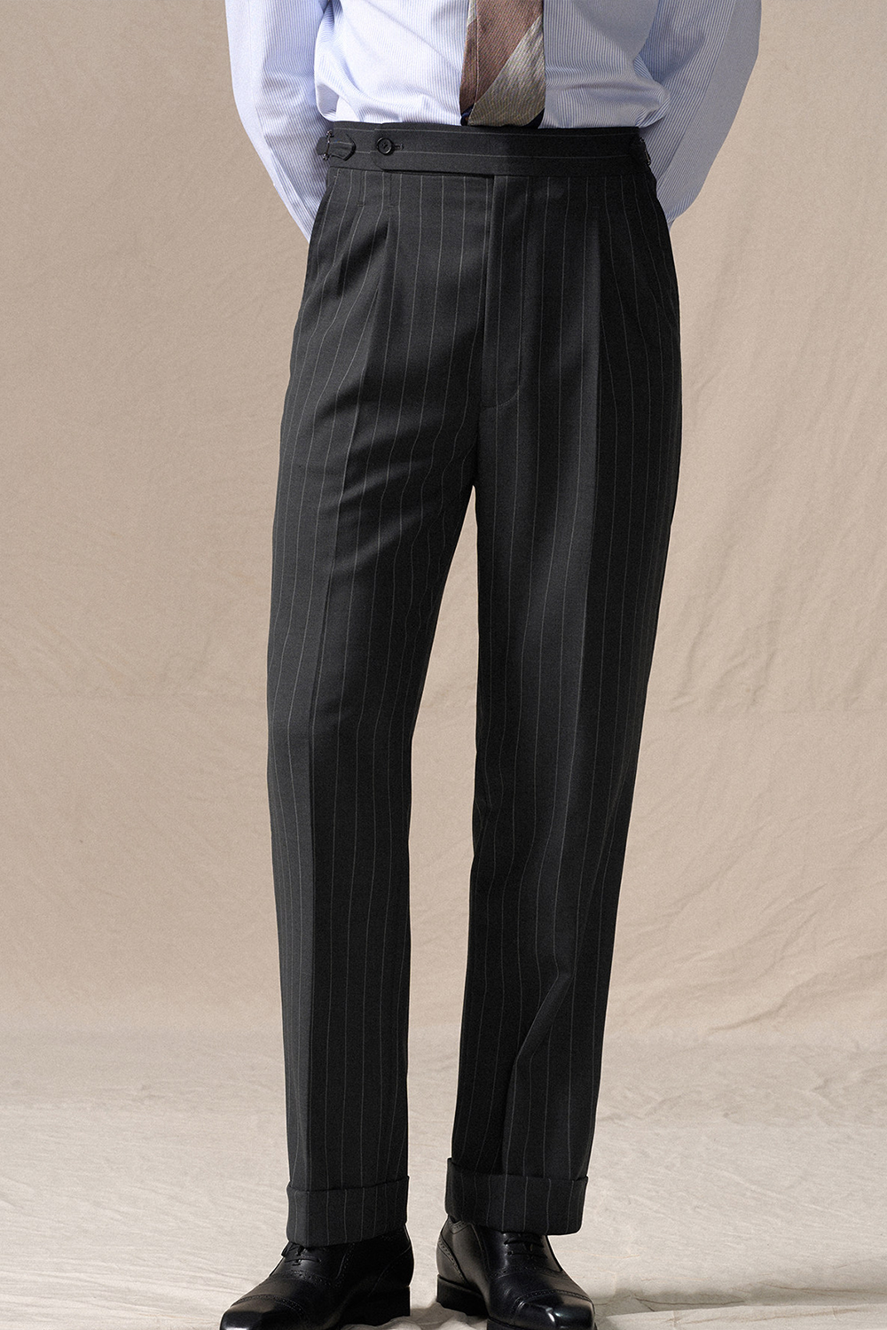 Calça de cintura alta, com pregas duplas, 100% lã merino, 110's 18.25 micron - Cinza risca de giz ACT GENTLE ARMOR