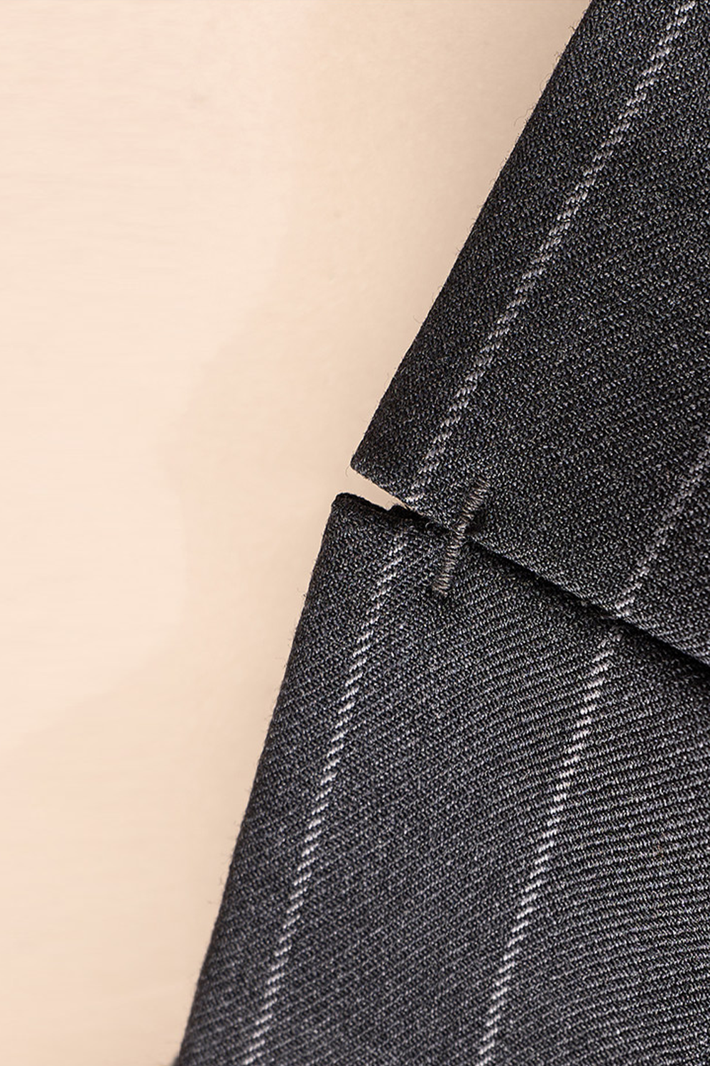 Calça de cintura alta, com pregas duplas, 100% lã merino, 110's 18.25 micron - Cinza risca de giz ACT GENTLE ARMOR