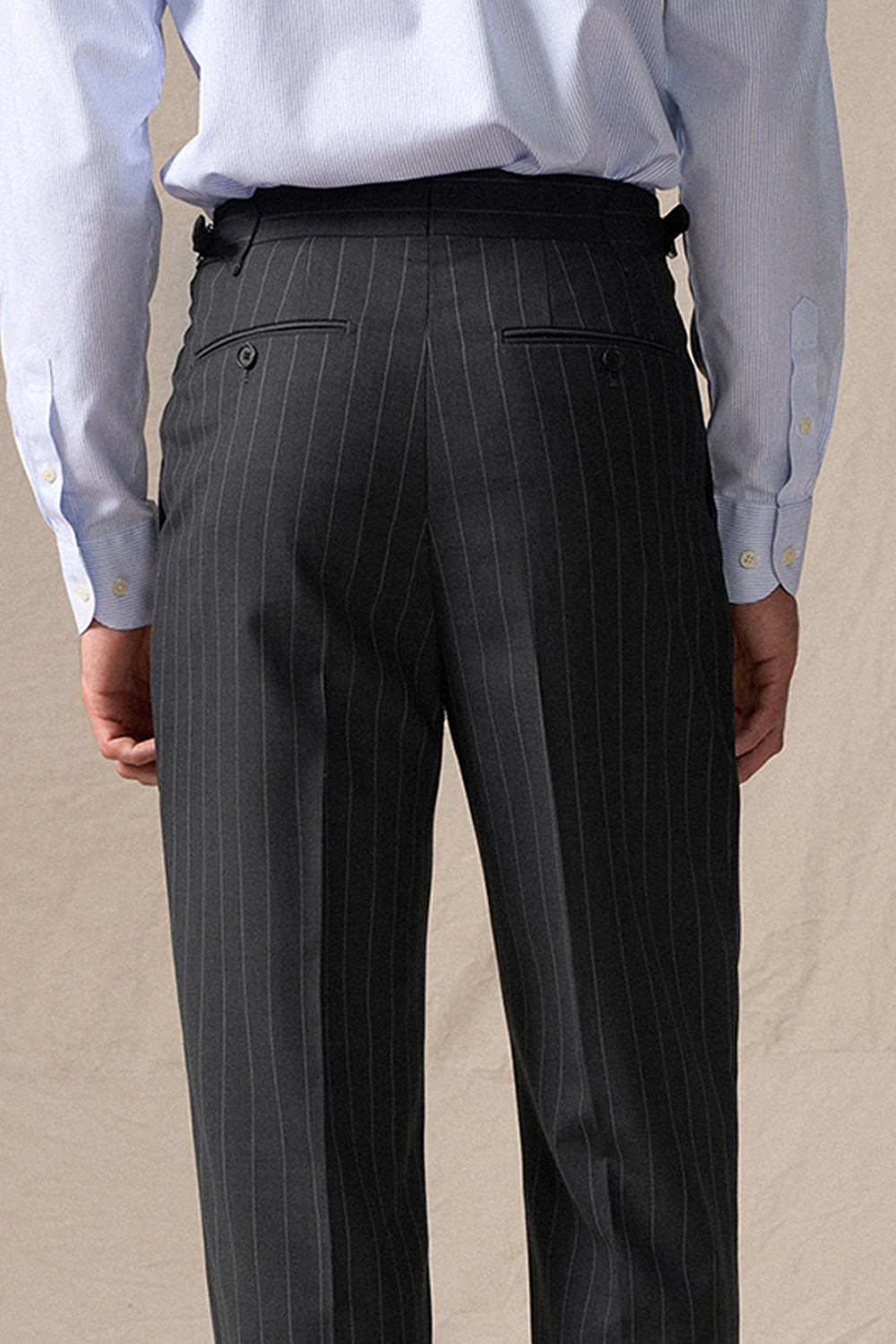 Calça de cintura alta, com pregas duplas, 100% lã merino, 110's 18.25 micron - Cinza risca de giz ACT GENTLE ARMOR