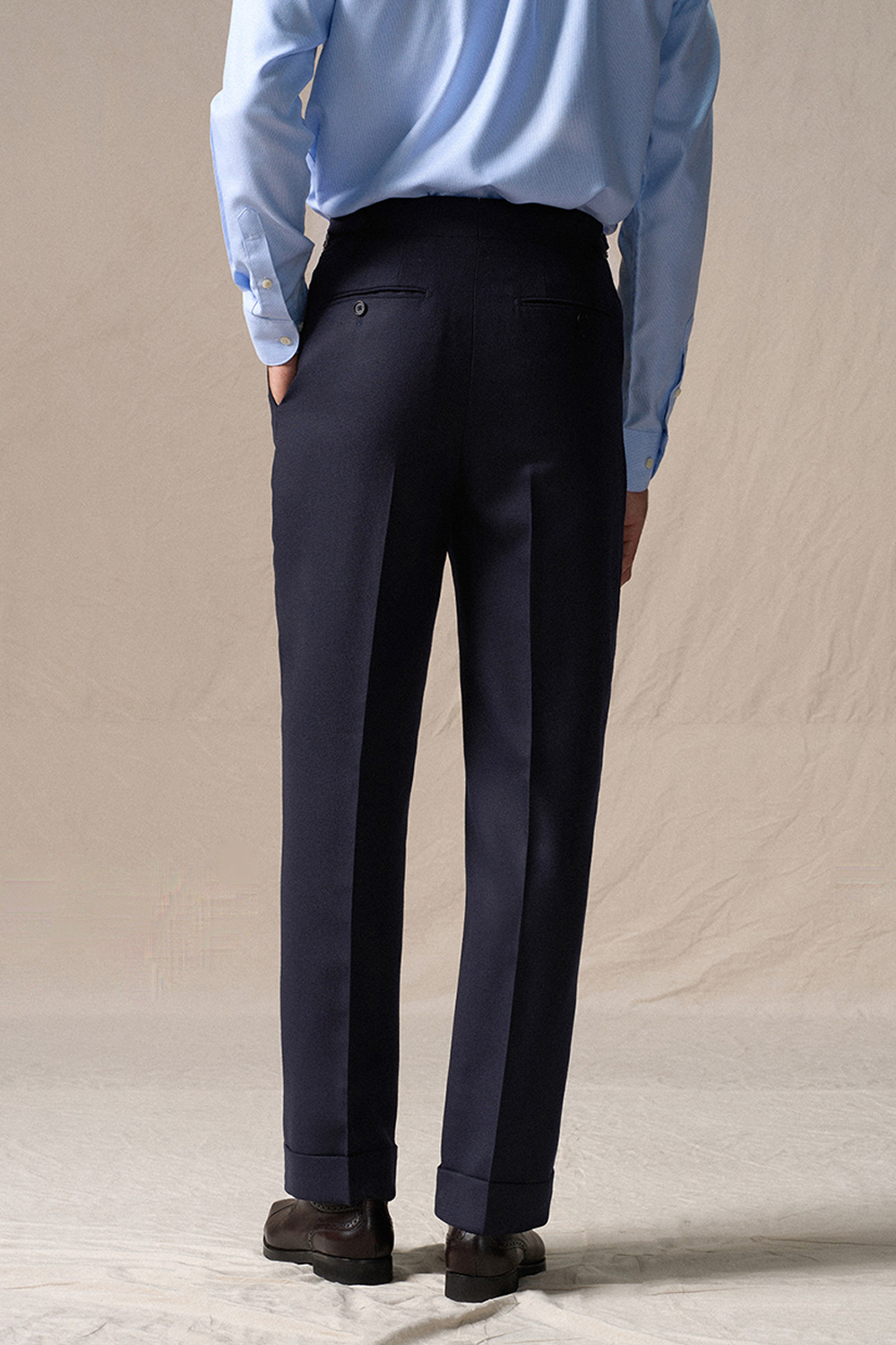 Calça de cintura alta, com pregas duplas, em lã 100's mista - Azul marinho ACT