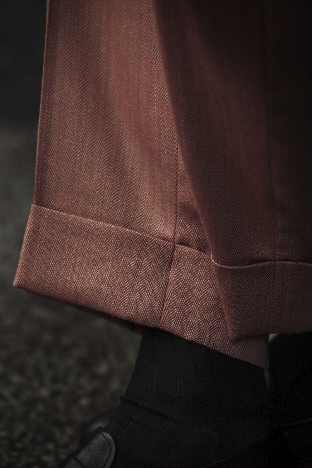 UGLENTLE  - Costume single breasted, half canvas, lapela notched, em lã com linho, - Coral espinha de peixe