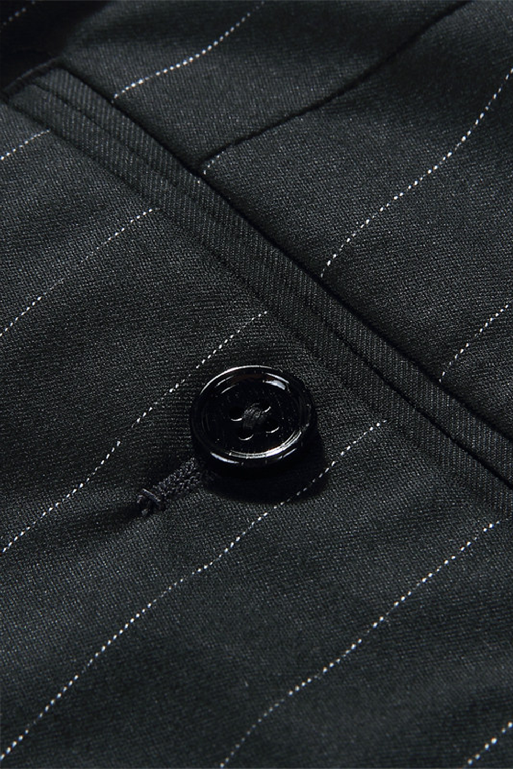 Calça em modelagem italiana, em lã merino 110'S, 18.25 µ, cintura alta, com ajustadores laterais - Preta GVC