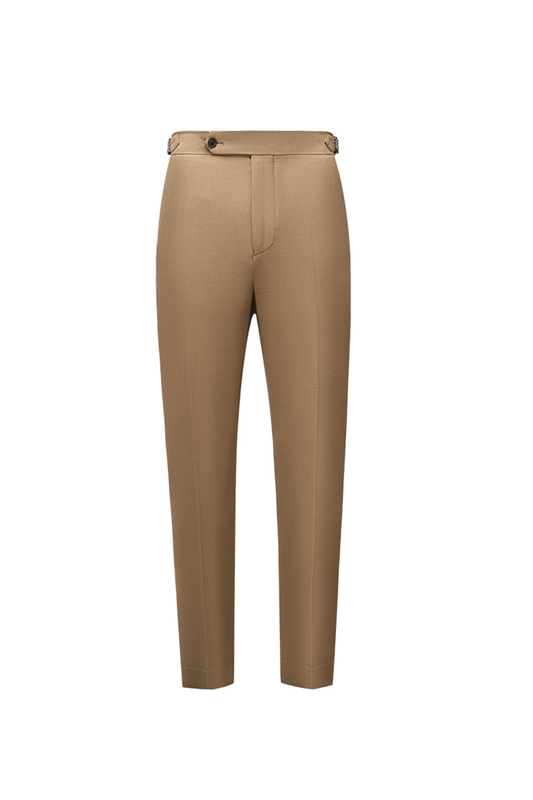 Calça em modelagem italiana, em polilã, cintura alta, com ajustadores laterais - Khaki caramelo