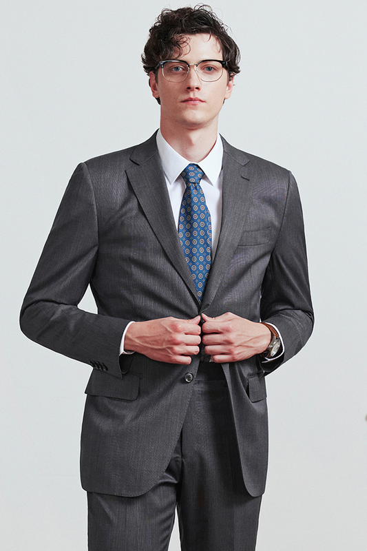 Costume single breasted half canvas, com lapela notched, 100% lã super 120'S com 17.75 µ - Cinza